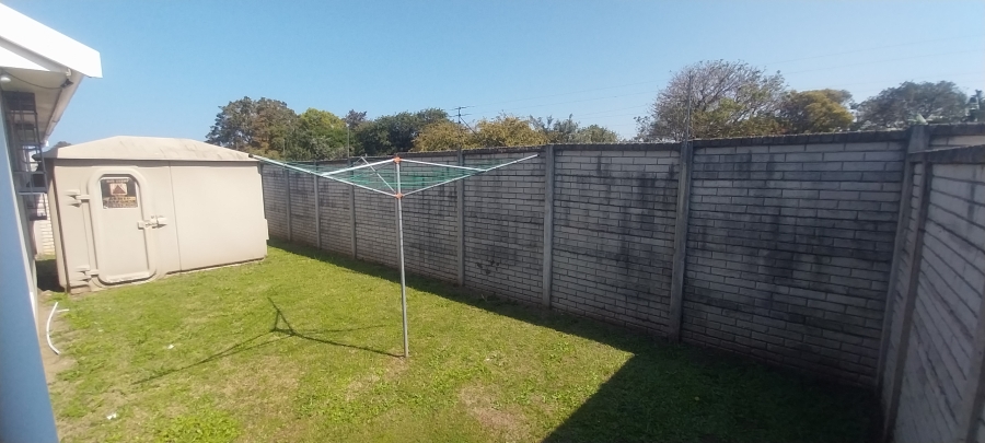 2 Bedroom Property for Sale in Gonubie Eastern Cape